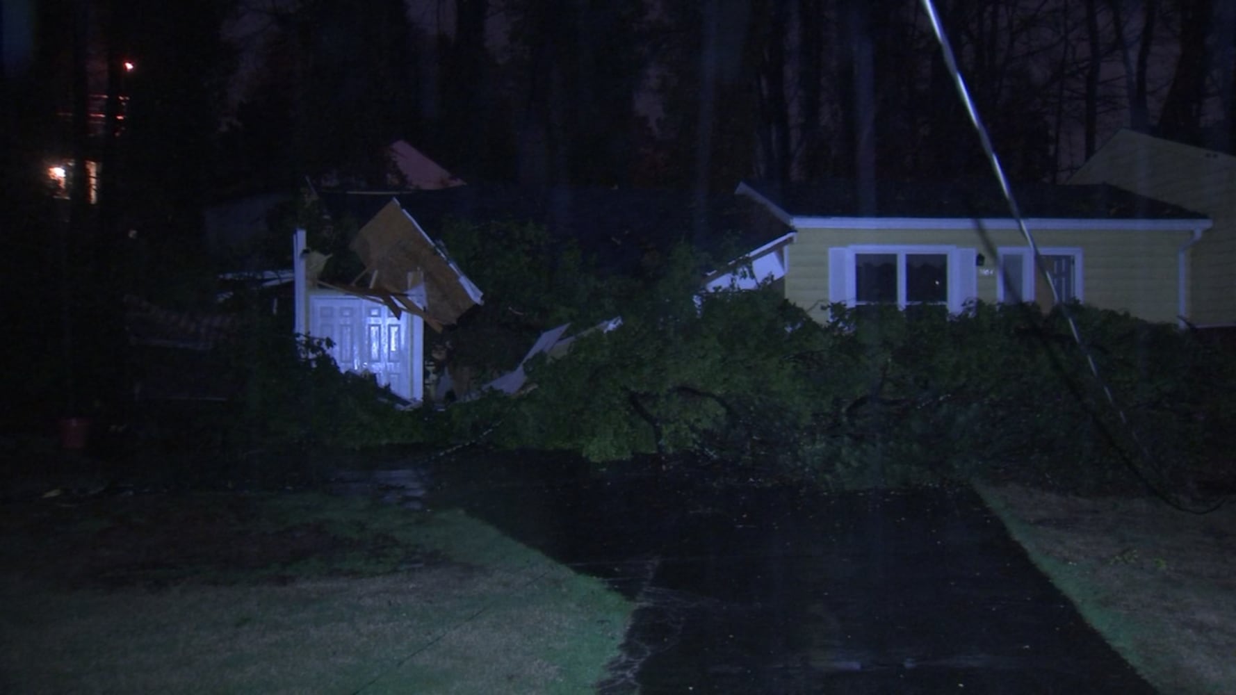 Photos: Storms blow through the south, leave damage in wake