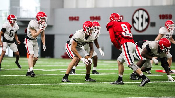 Georgia  Bulldogs line up to run a play during practice session for the Chick-fil-A Peach Bowl Monday, Dec. 28, 2020, in Athens. (Tony Walsh/UGA Sports)