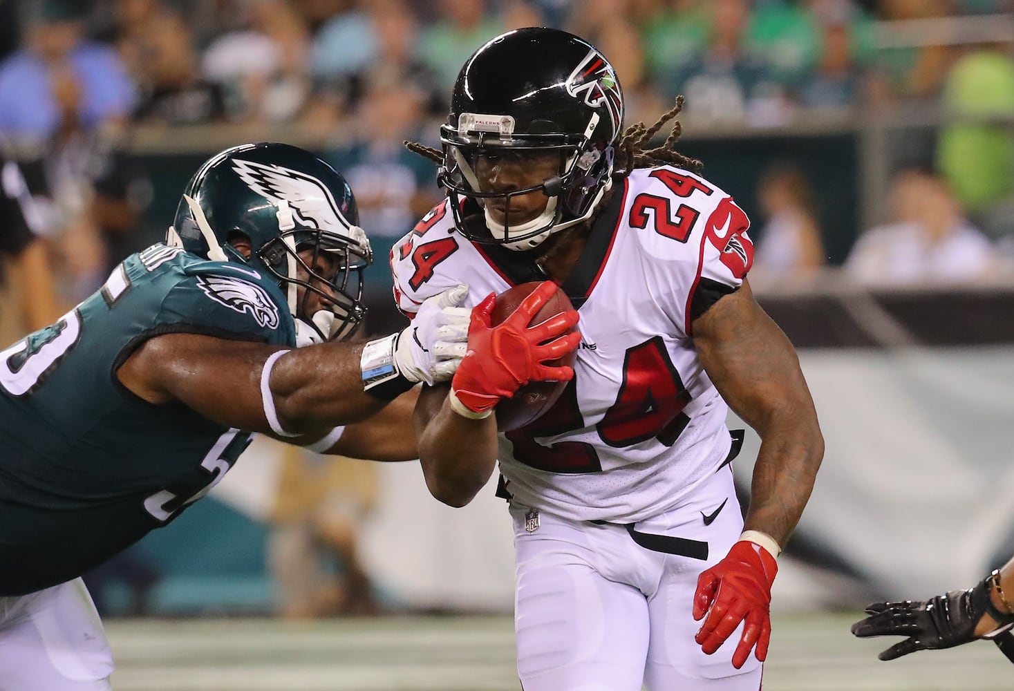 Photos: Falcons open season against Eagles