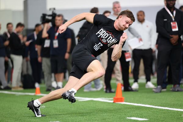 Georgia's Dan Jackson (17) runs a drill during the school's NFL Pro Day, Wednesday, March, 12, 2025, in Athens, Ga. (AP Photo/Colin Hubbard)