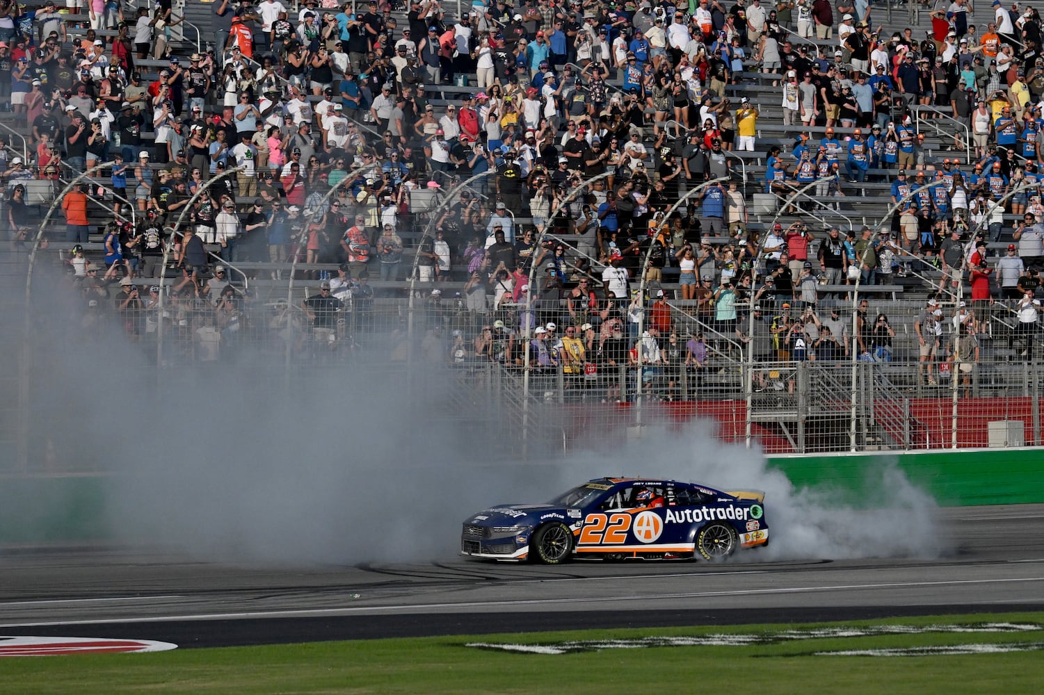 Quaker State 400 photos