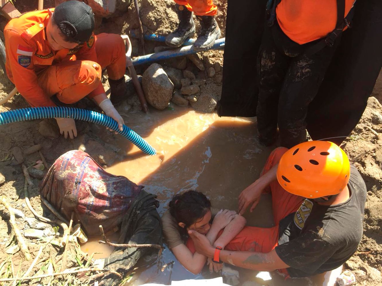 Photos: Destruction in Indonesia in aftermath of earthquake and tsunami