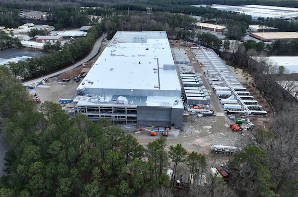 Aerial photograph shows construction site of DataBank ATL 4, at 200 Selig Drive, Dec. 6, 2024, in Atlanta. DataBank operates five data centers in metro Atlanta. (Hyosub Shin / Hyosub.Shin@ajc.com)