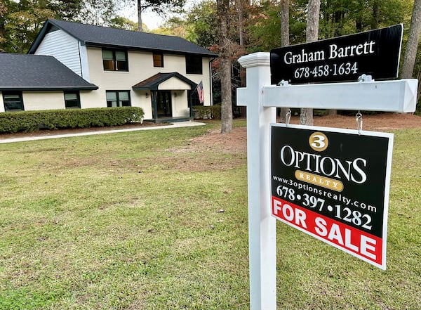 A home in Dunwoody with a for sale sign in October 2024. (J. Scott Trubey/scott.trubey@ajc.com)