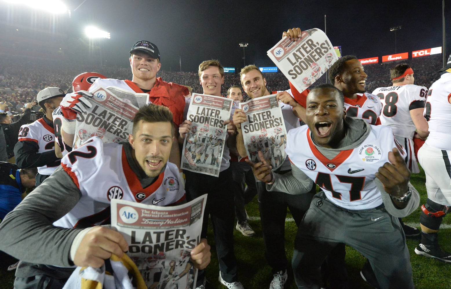 Photos: The scene at the Georgia-Oklahoma game