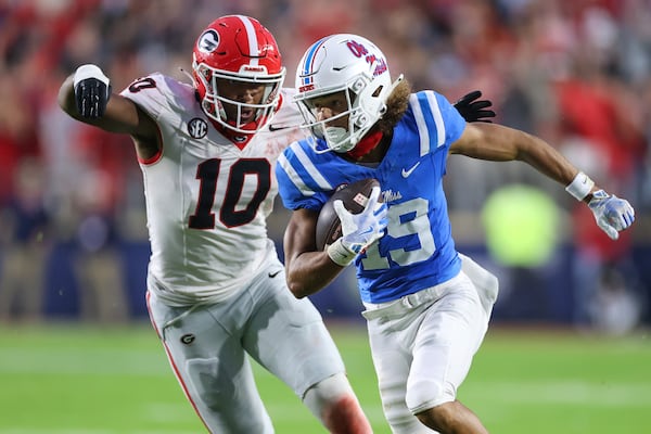 Mississippi wide receiver Cayden Lee (19) runs the ball during the second half of an NCAA college football game against Georgia on Saturday, Nov. 9, 2024, in Oxford, Miss. Mississippi won 28-10. (AP Photo/Randy J. Williams)