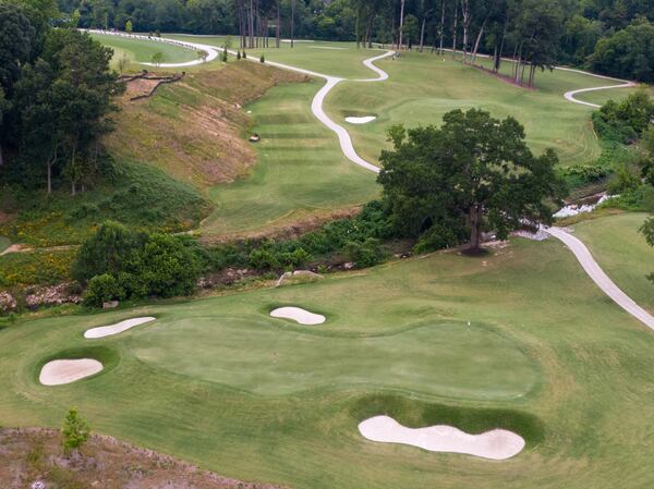 Aerial view of the 7th hole from the green (foreground) on the Azalea course at Bobby Jones Course in Atlanta. (Hyosub Shin / Hyosub.Shin@ajc.com)