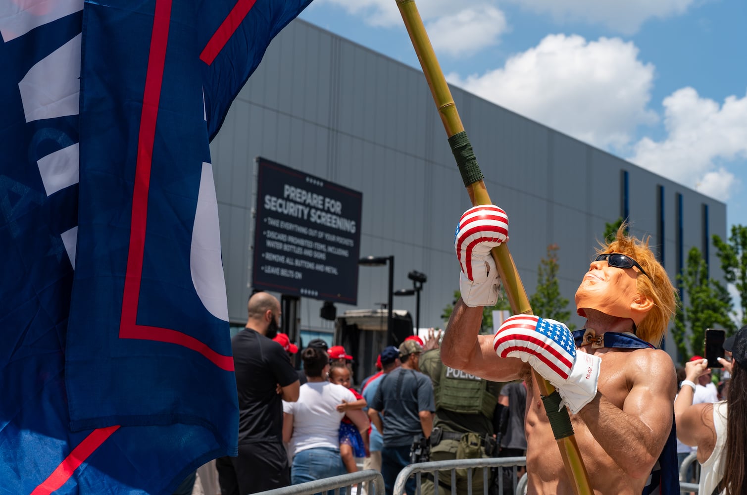 Trump rally outside