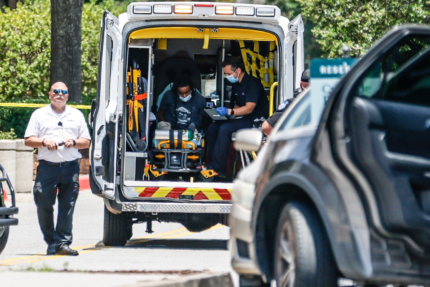 PHOTOS: Alpharetta Store Standoff