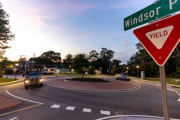 A roundabout at Windsor Parkway and Osborne Road, where St. Peters True Holiness Church was once located in historically Black Lynwood Park, is pictured in Brookhaven on Tuesday, August 13, 2024. (Arvin Temkar / AJC)