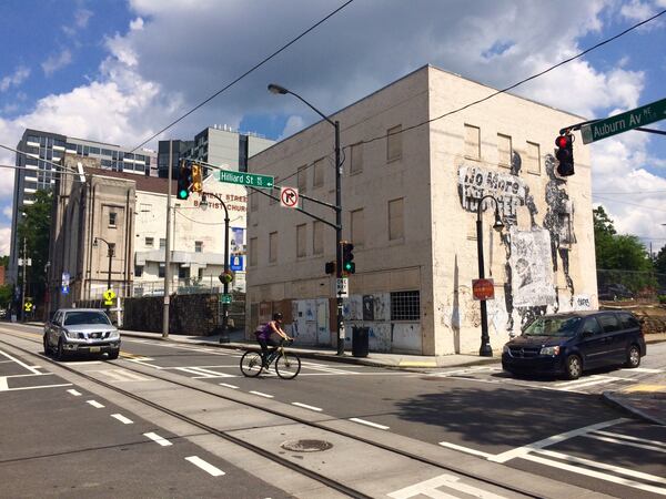 Despite revitalization efforts in the surrounding areas, Auburn Avenue has lagged behind. Photo by Bill Torpy