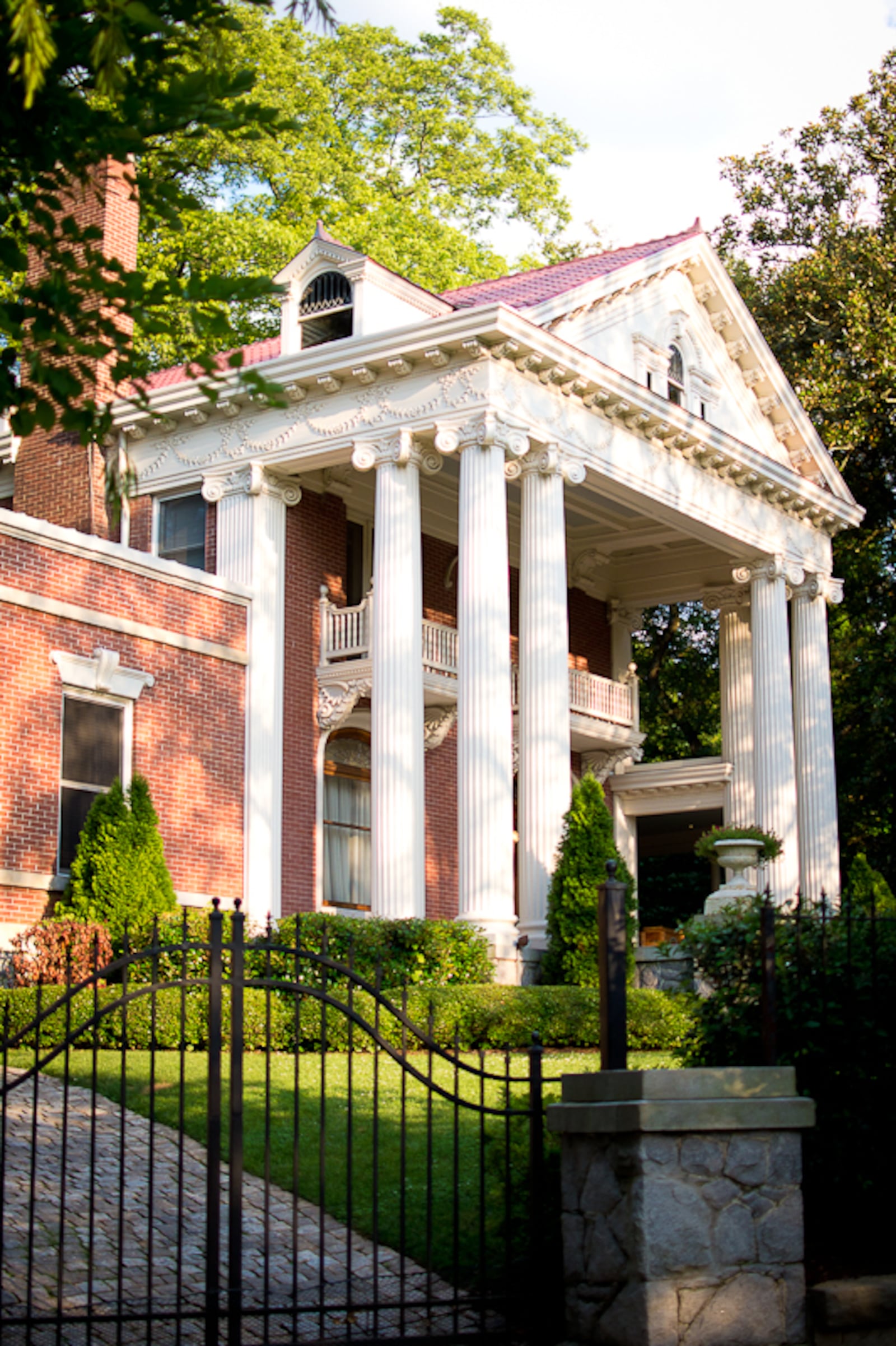 Callen Castle was once the home of Asa Candler, who founded The Coca-Cola Co.
Courtesy of Food Tours Atlanta. Photographer Betsy McPherson.