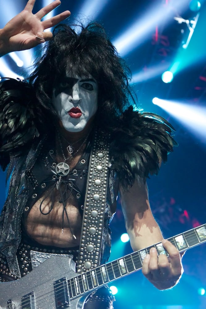 KISS plays Lakewood