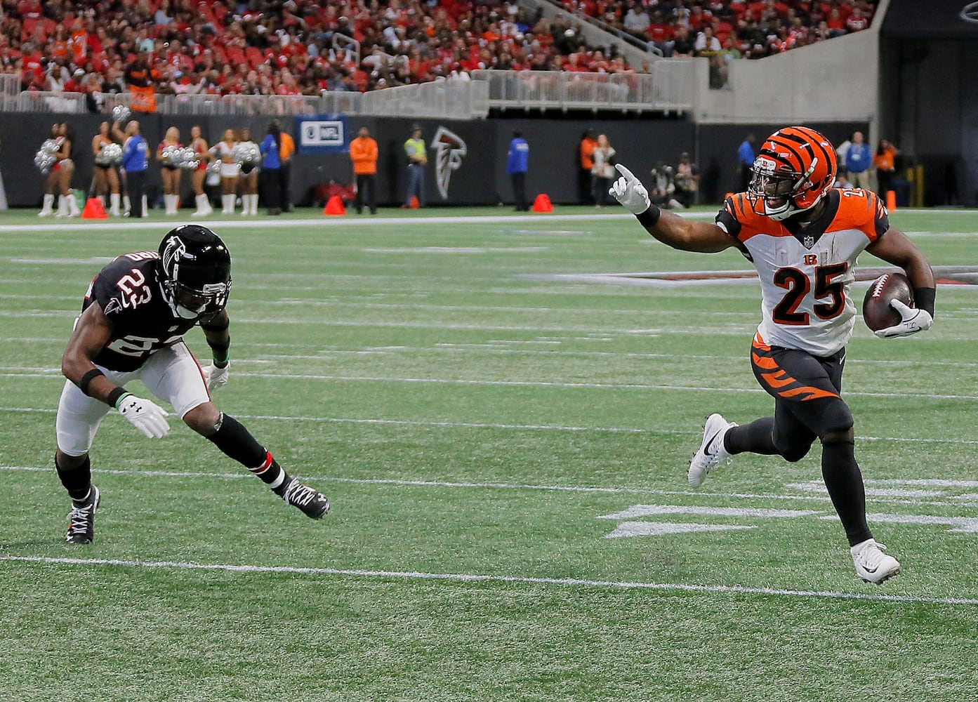 Photos: Early look at Bengals at Falcons