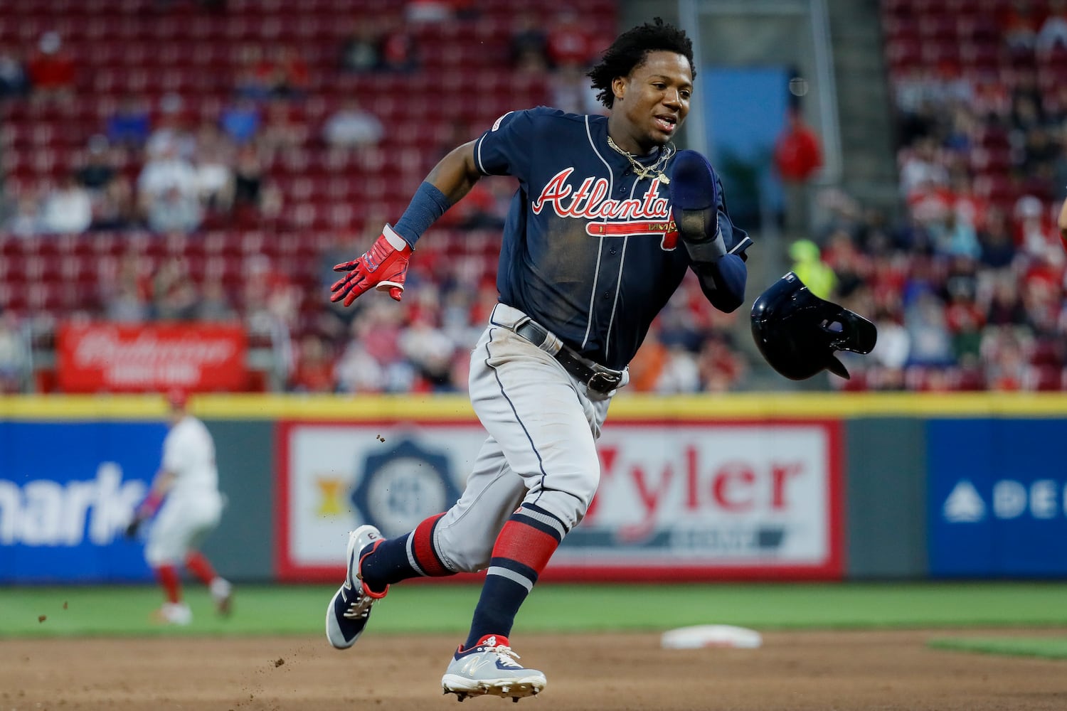 Photos: Soroka on the mound as Braves face Reds