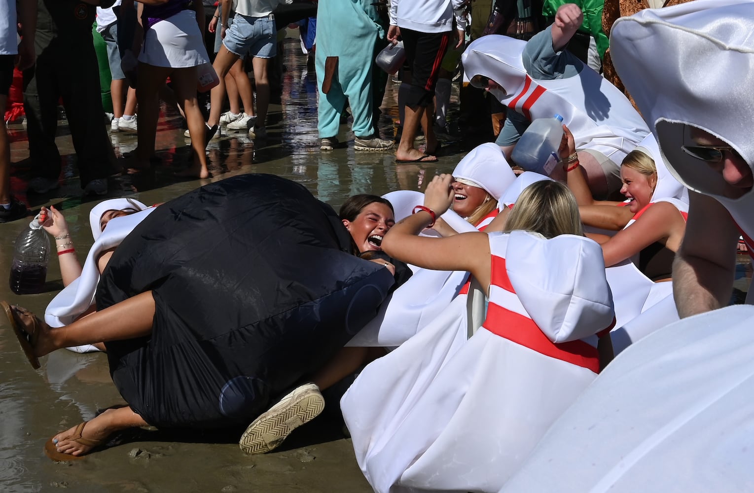 Frat Beach ahead of Georgia Florida game