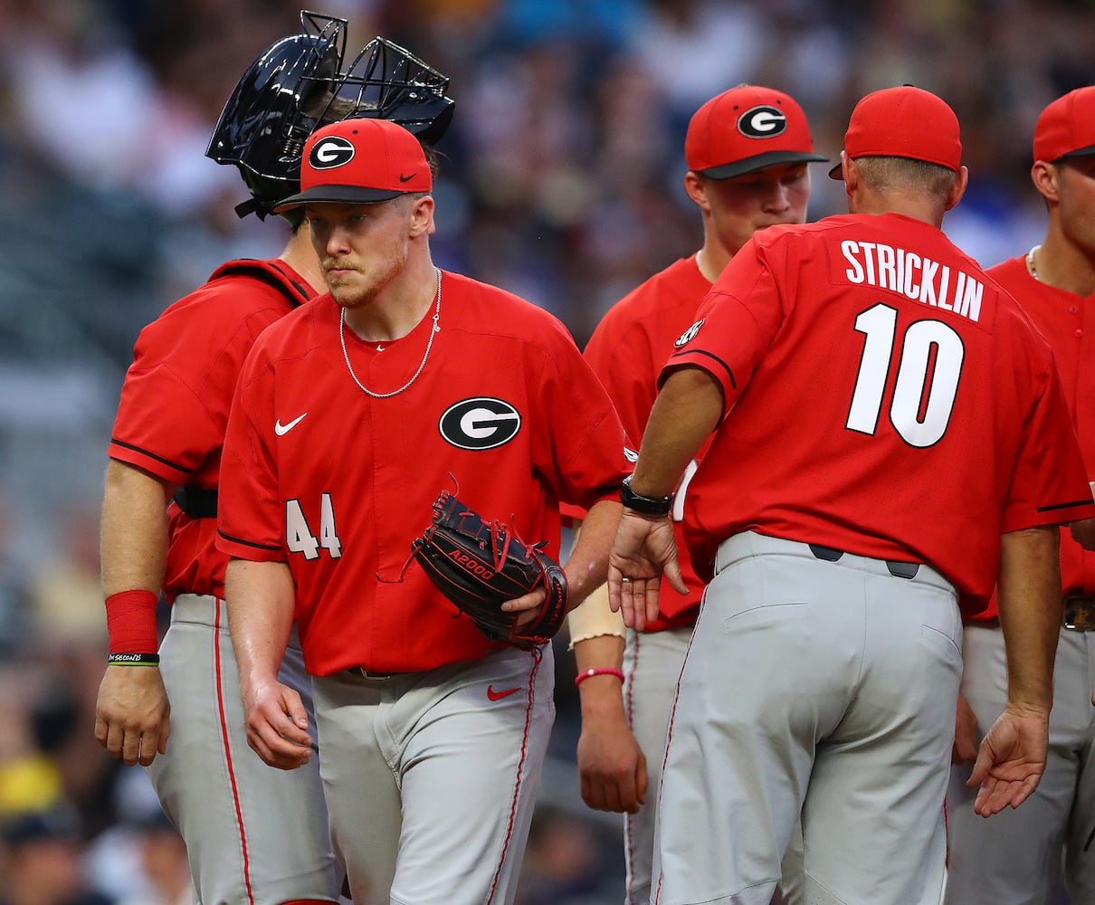 Photos: Tech and Georgia battle in baseball at SunTrust Park