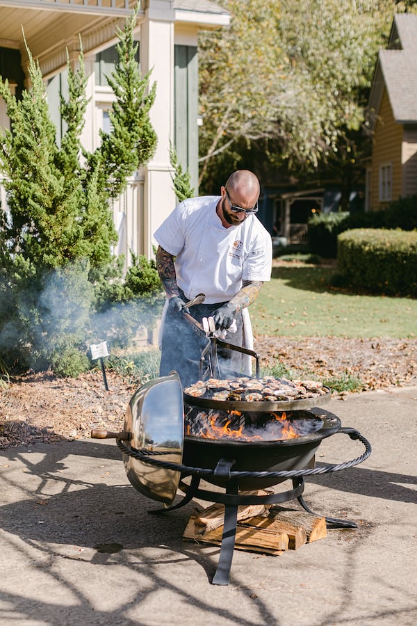 This summer, Barnsley Gardens offers new experiences like their open-fire kettle cooking lessons.
Courtesy of Hannah Lozano Photography