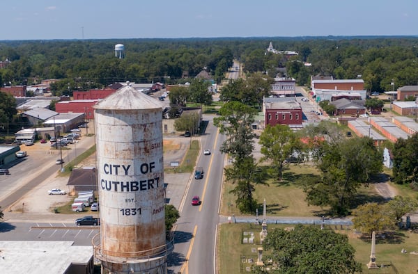 Charlie Hayslett writes on the website Trouble in God's Country that Georgia's 105 smallest counties are experiencing deep pain. Combined, they fare worse than Mississippi (the actual worst state) for per capita income, have more high school dropouts than college graduates, and a premature death rate 50% worse than the rest of the state. (Hyosub Shin / Hyosub.Shin@ajc.com)