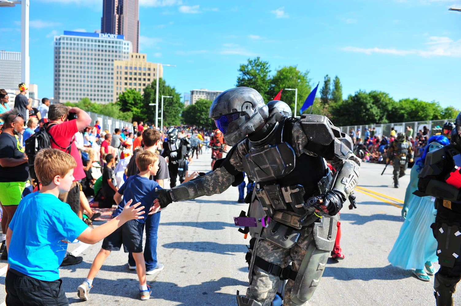 Dragon Con parade Saturday