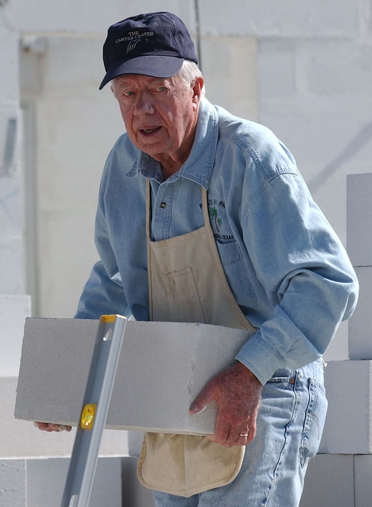 Jimmy and Rosalynn Carter's work with Habitat for Humanity