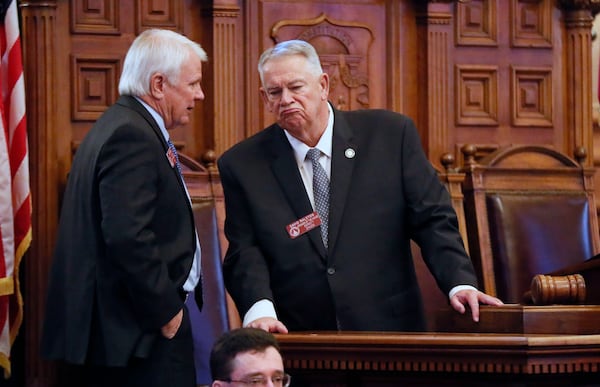 Then-House Majority Leader Jon Burns (left) confers with House Speaker David Ralston in 2019. Bob Andres/AJC 2019