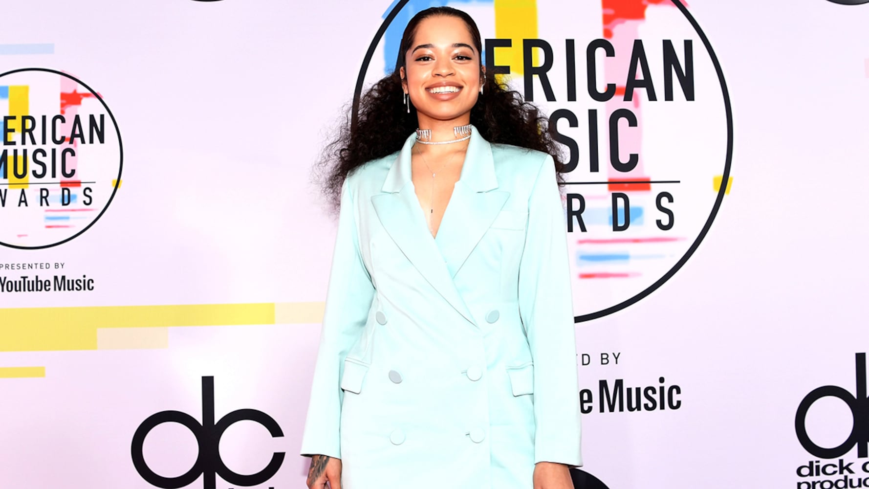 Photos: 2018 American Music Awards red carpet arrivals