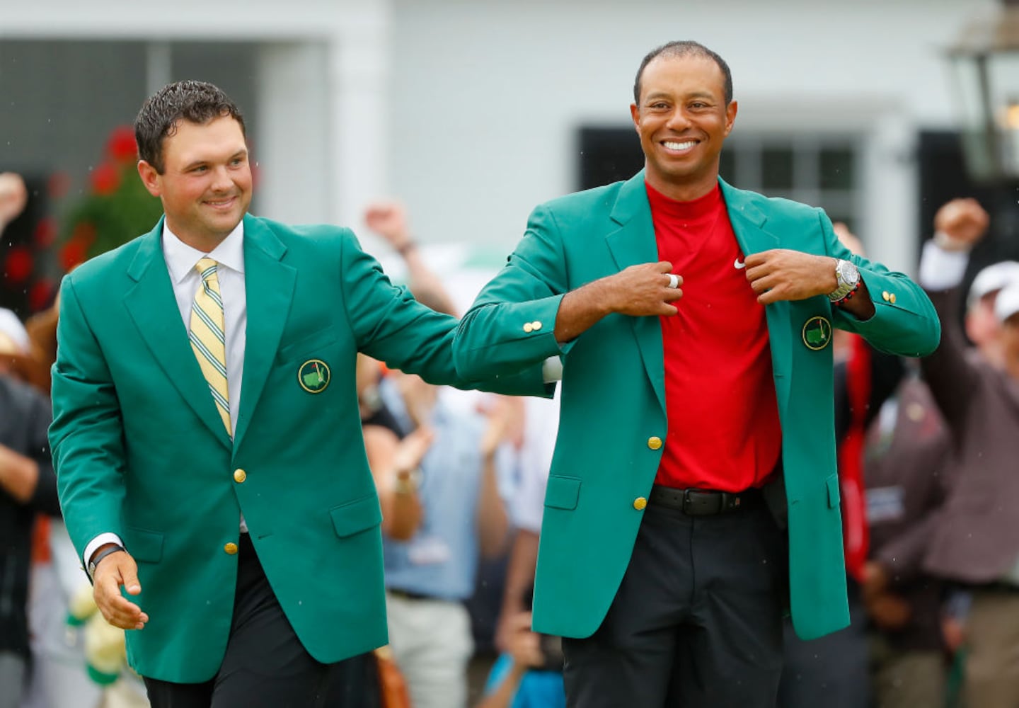 Photos: Tiger Woods makes comeback with 5th Masters win