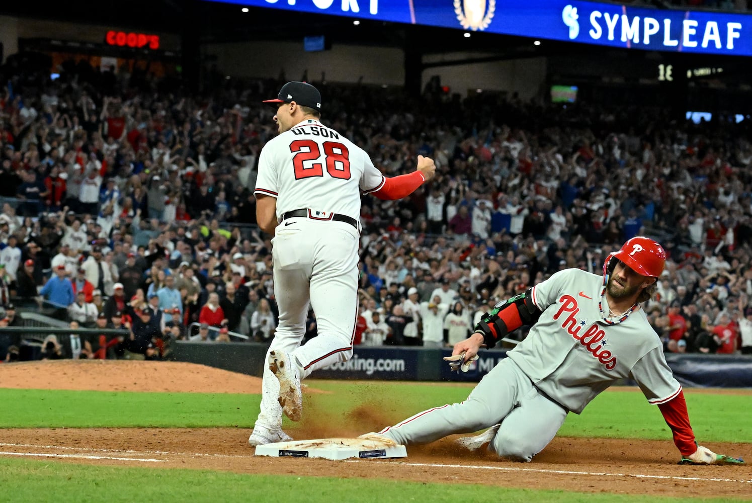 Game 2 of NLDS - Braves vs. Phillies