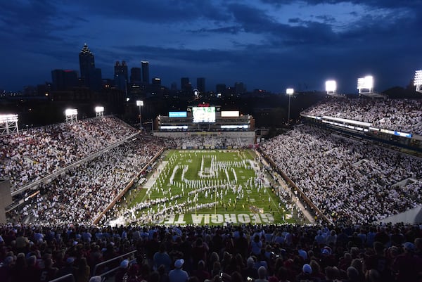 October 24, 2015 Atlanta - Georgia Tech Yellow Jackets and Florida State Seminoles take on the field before their game at Bobby Dodd Stadium on Saturday, October 24, 2015. HYOSUB SHIN / HSHIN@AJC.COM