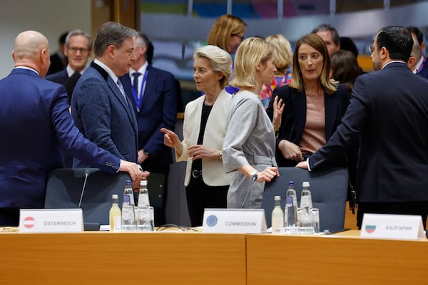 European Commission President Ursula von der Leyen, center left, speaks with Belgium's Prime Minister Bart De Wever, third left, during a round table meeting at an EU Summit in Brussels, Thursday, March 6, 2025. (AP Photo/Geert Vanden Wijngaert)