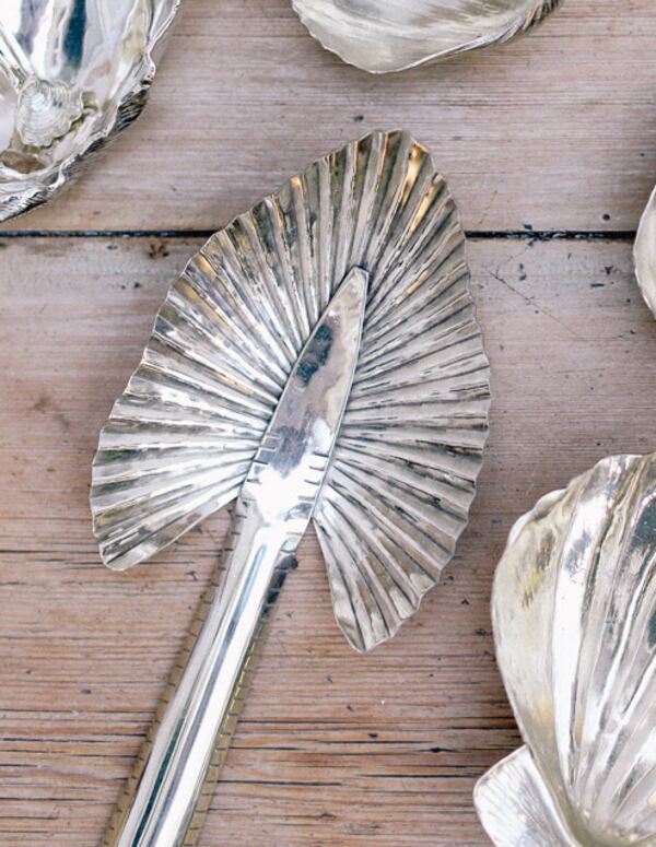 Palm-frond serving spoon. Courtesy of Wally Spears