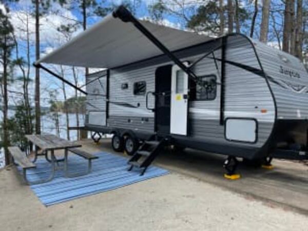 2021 Jayco Jay Flight SLX
Photo: Outdoorsy.com