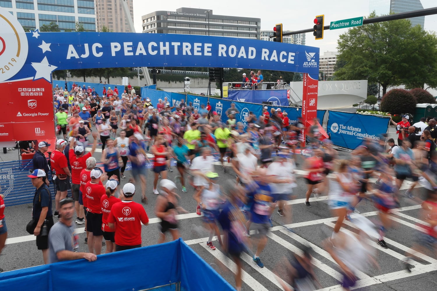 PHOTOS: 2019 AJC Peachtree Road Race