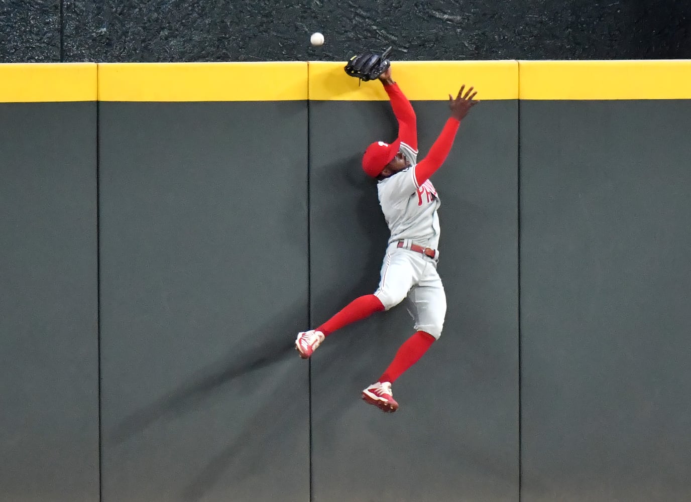 Atlanta Braves vs Philadelphia Phillies game 3