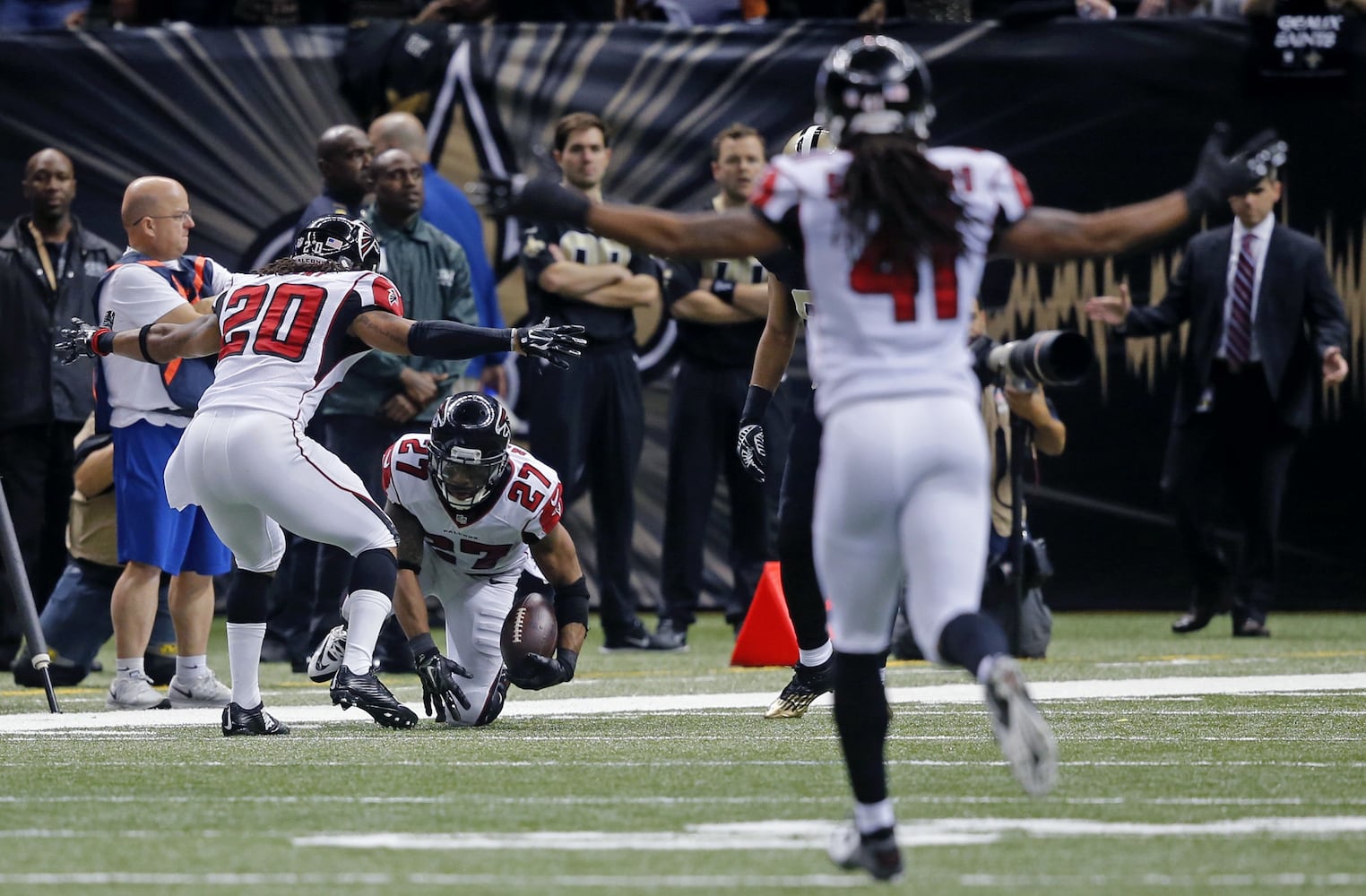 Falcons score big victory vs. Saints