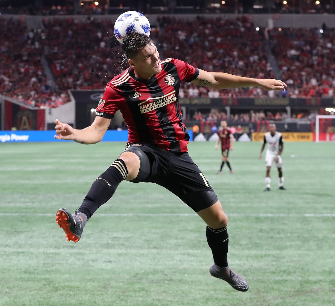 Photos: Mercedes-Benz roof open for Atlanta United match