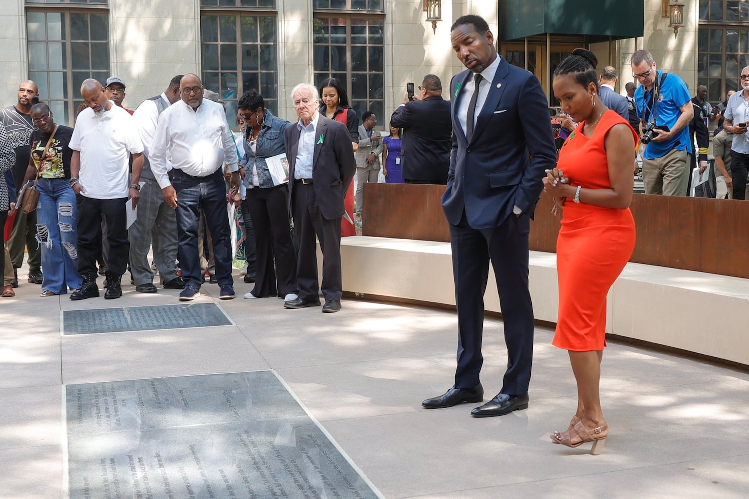 STATUE UNVEILING