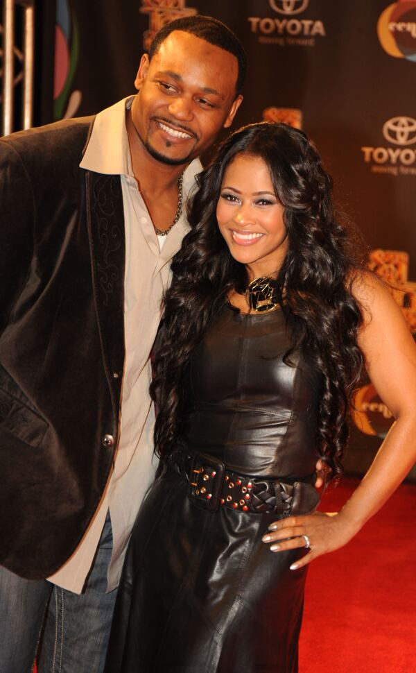 ATLANTA - NOVEMBER 03: Former NFL Player Ed Hartwell and Real Housewives of Atlanta's Lisa Wu Hartwell attend the 2009 Soul Train Awards at the Georgia World Congress Center on November 3, 2009 in Atlanta, Georgia. (Photo by Rick Diamond/Getty Images)