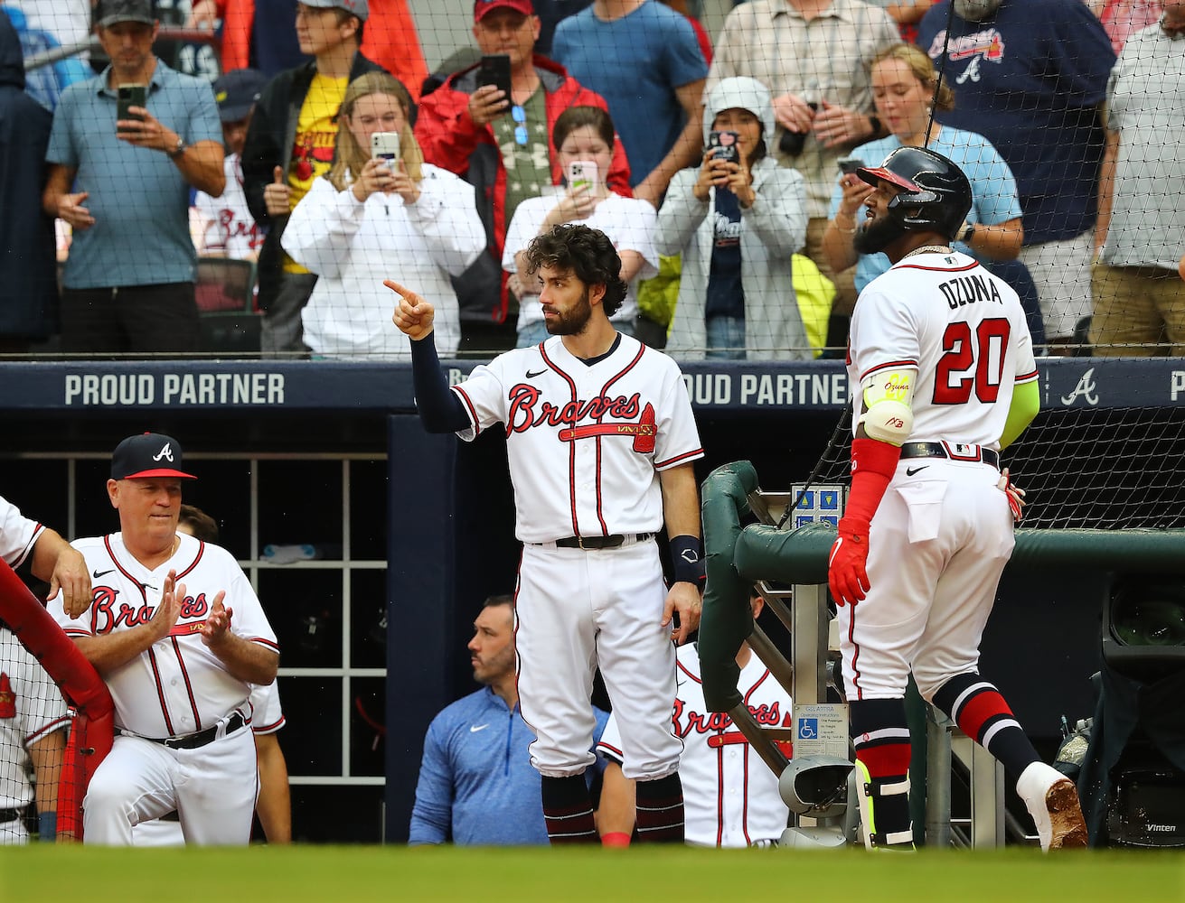 090522 BRAVES PHOTO