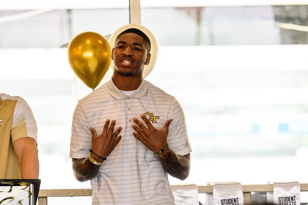 Georgia Tech safety Juanyeh Thomas addresses fellow Yellow Jackets athletes who were to graduate Dec. 17-18, 2021 at a gathering at Bobby Dodd Stadium on the morning of the 17th. (Georgia Tech Athletics)