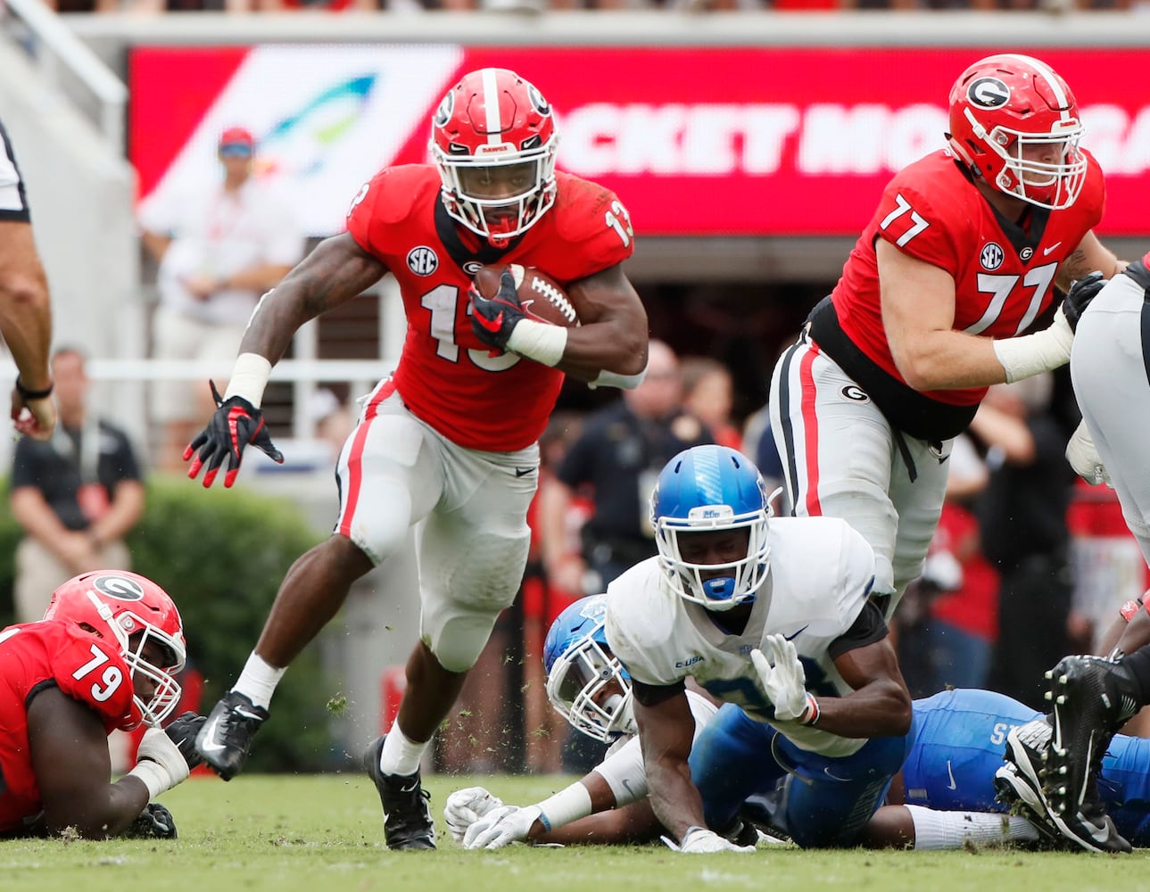 Photos: Bulldogs crush Middle Tennessee too