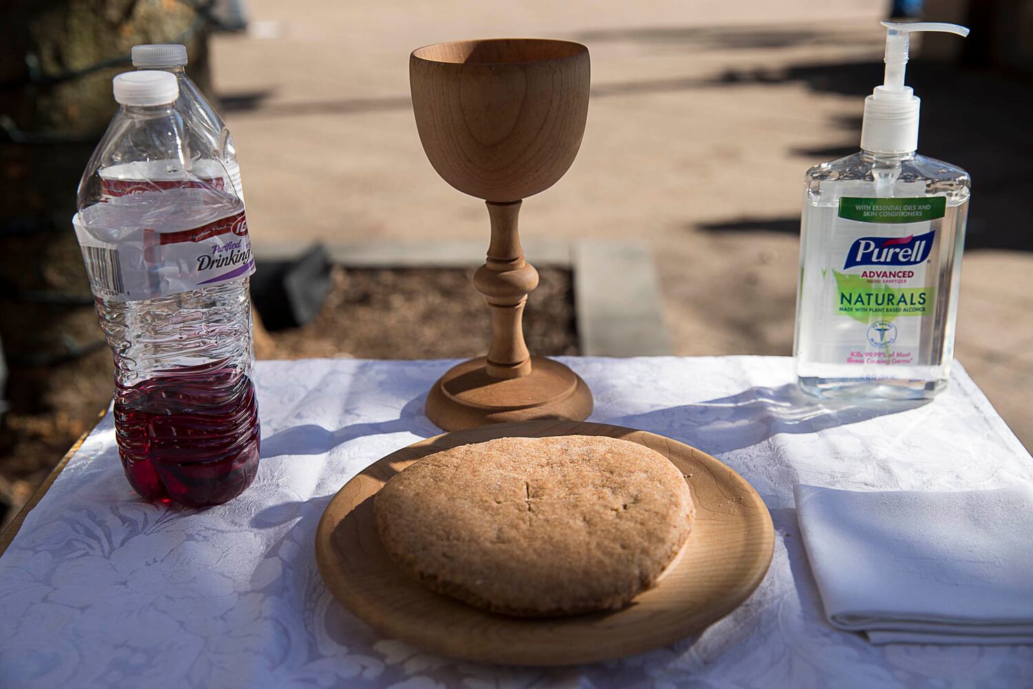 PHOTOS: Church celebrates Christmas with homeless