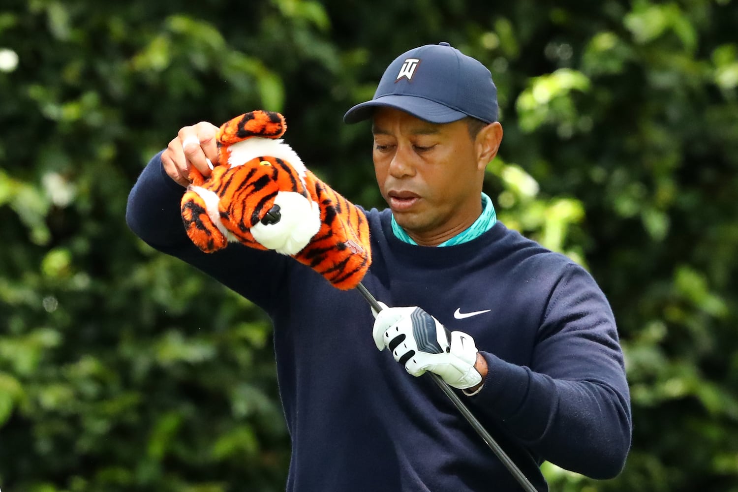 Tiger Woods' second round at the Masters