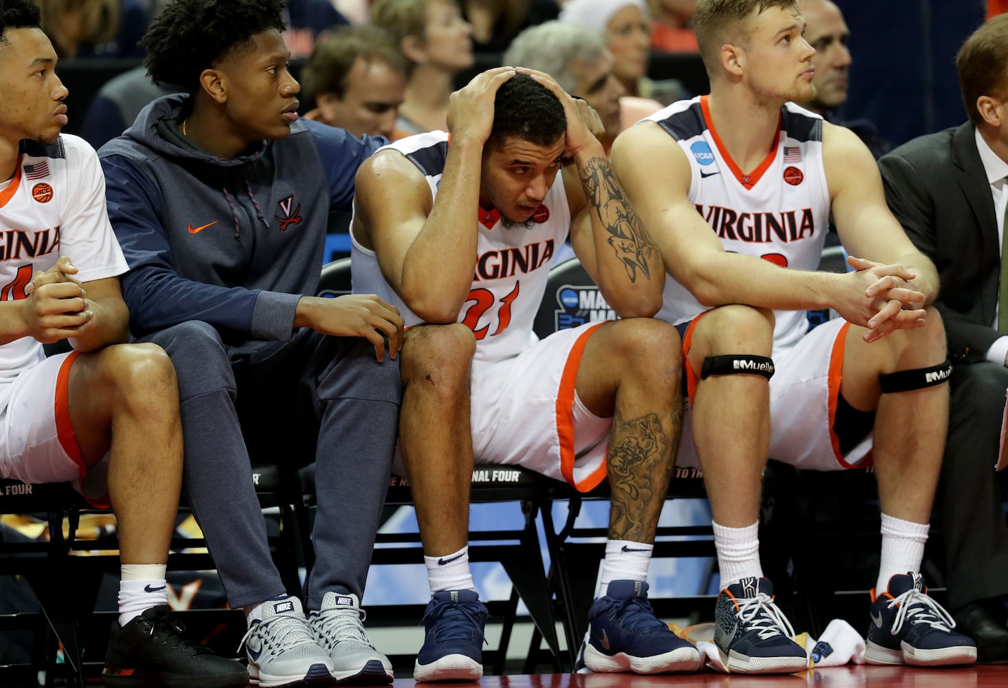 Photos: The biggest upset in NCAA Tournament history