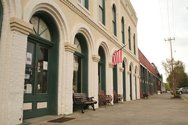 The block of buildings for sale in Grantville for $680,000. CREDIT: Jim Sells