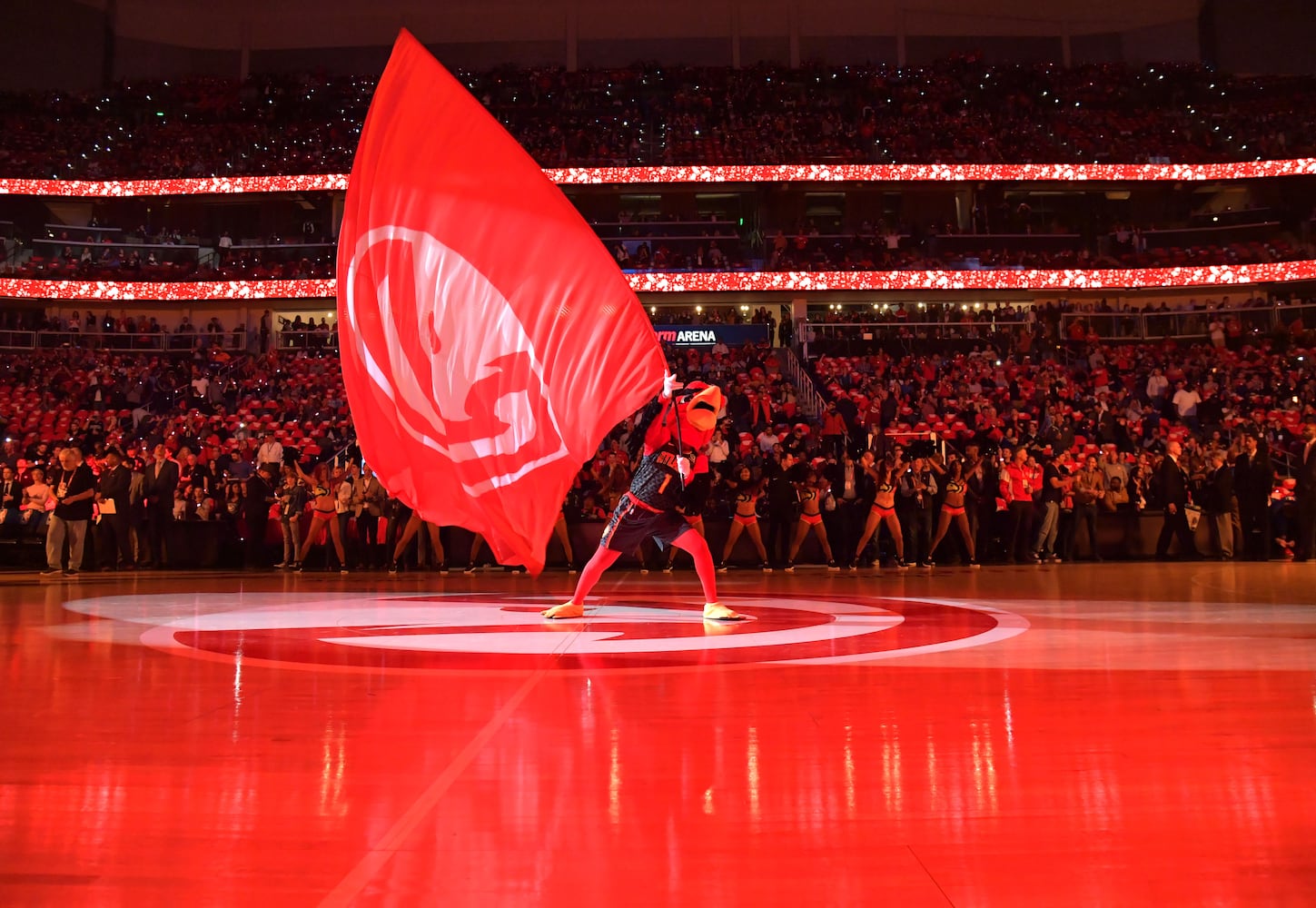 Photos: Hawks rally to beat Mavs in home opener