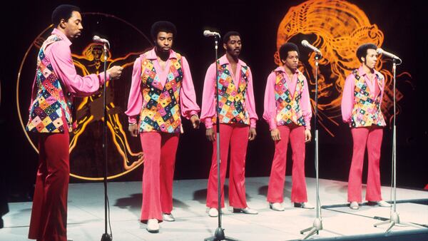 The Temptations perform on BBC TV show Top Of The Pops, 29th March 1972, London, L-R Melvin Franklin, Dennis Edwards, Otis Williams, Damon Harris, Richard Street. 