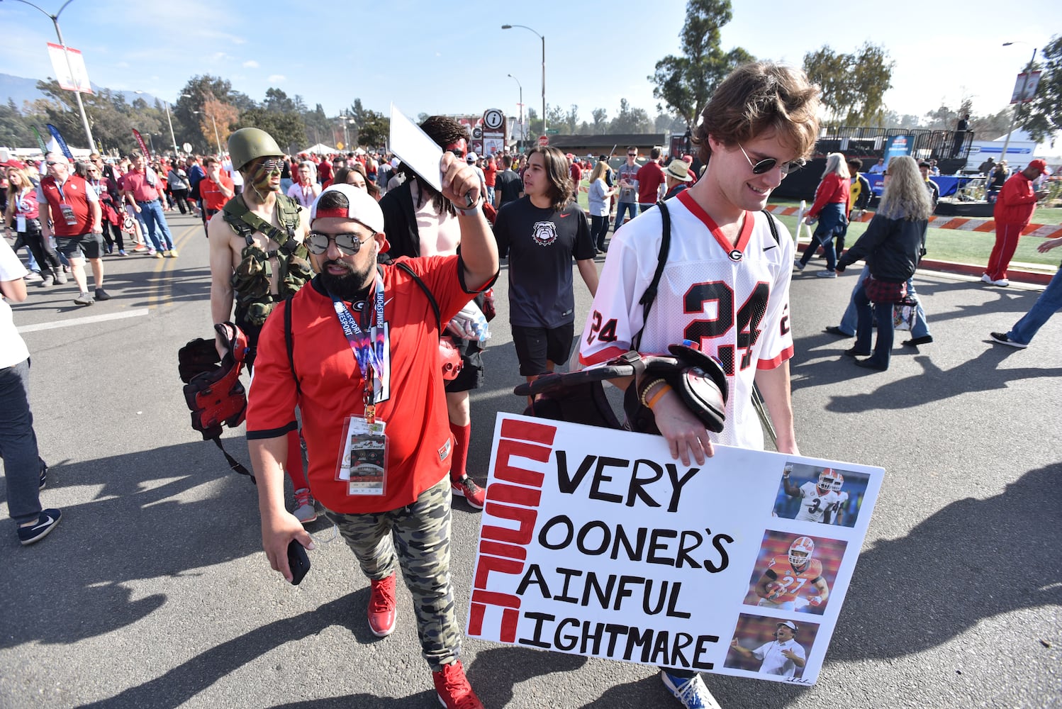 Photos: The scene at the Rose Bowl as Georgia plays Oklahoma