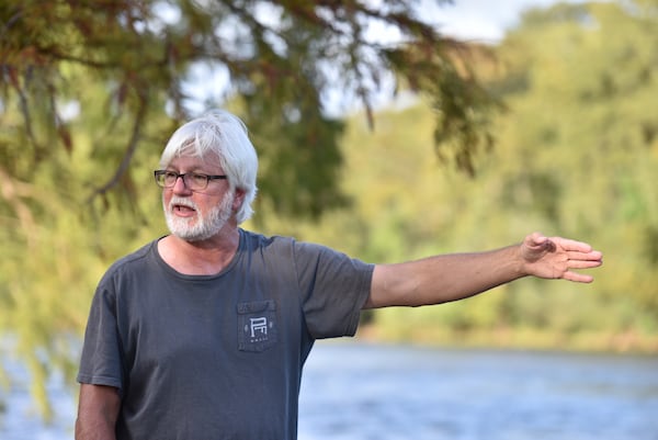 Gordon Rogers, seen here in 2019, says that the public should be notified of all fuel spills, regardless of the size. “That would be the right way to do it,” he said. “That’s what good neighbors do.” (Hyosub Shin / Hyosub.Shin@ajc.com)